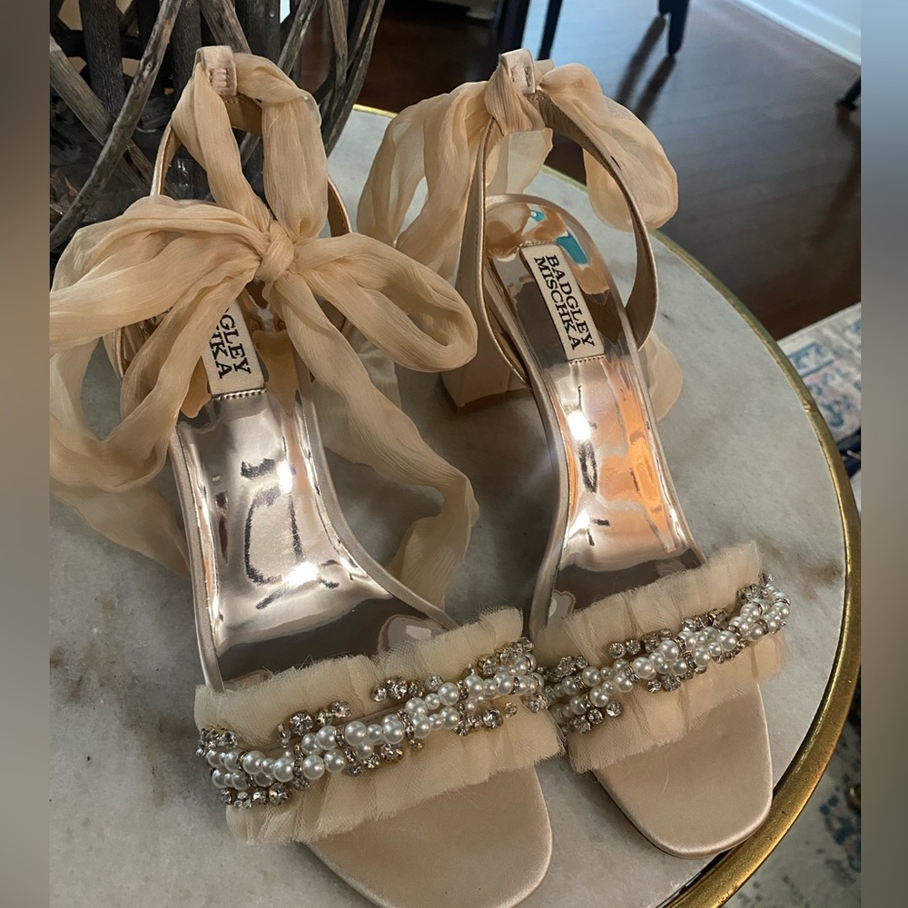 Badgley Mischka Heels